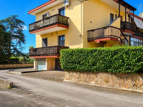 negozio in vendita a Castellana Grotte