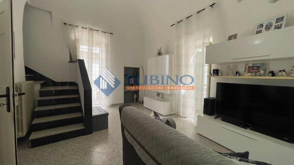 casa indipendente in vendita a Castellana Grotte
