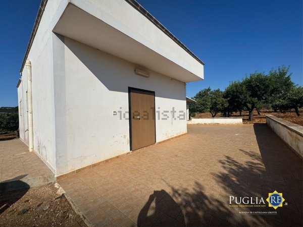 casa indipendente in vendita a Castellana Grotte