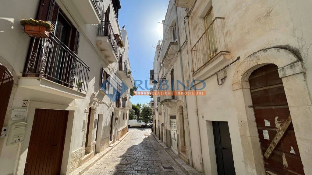casa indipendente in vendita a Castellana Grotte