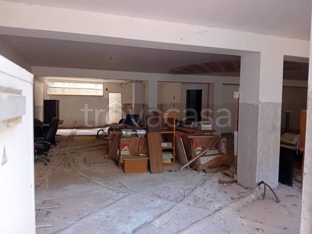 negozio in vendita a Castellana Grotte