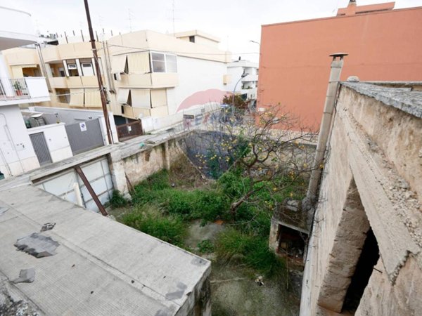 casa indipendente in vendita a Cellamare