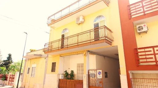 casa indipendente in vendita a Cellamare