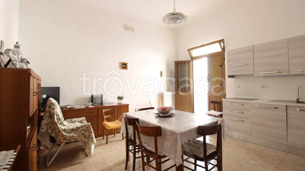 casa indipendente in vendita a Cellamare