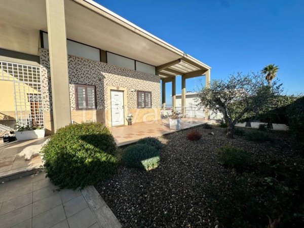 casa indipendente in vendita a Cellamare