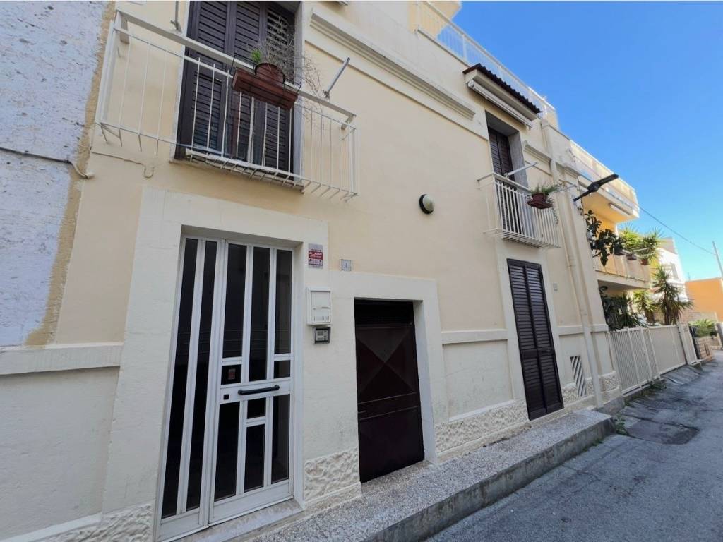 casa indipendente in vendita a Cellamare