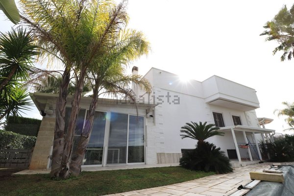 casa indipendente in vendita a Cellamare