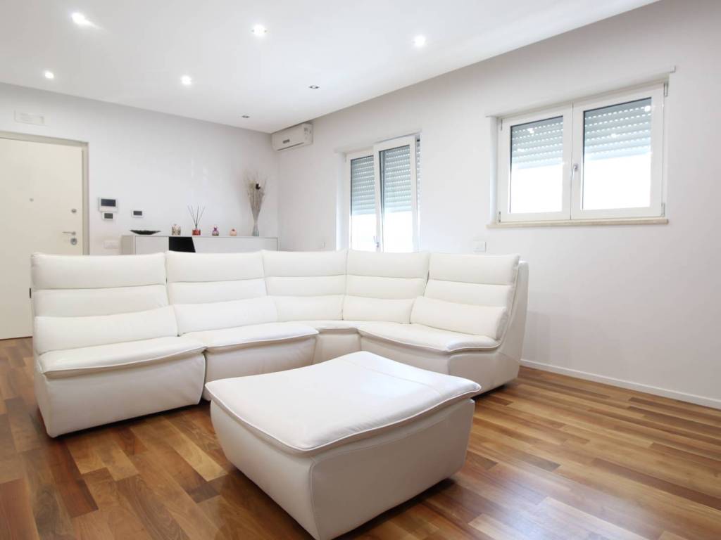 casa indipendente in vendita a Cellamare