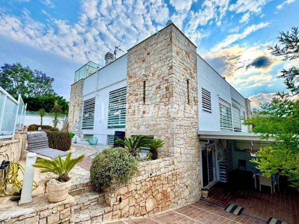 casa indipendente in vendita a Cellamare