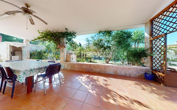 casa indipendente in vendita a Conversano