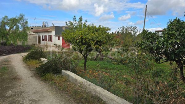 casa indipendente in vendita a Conversano
