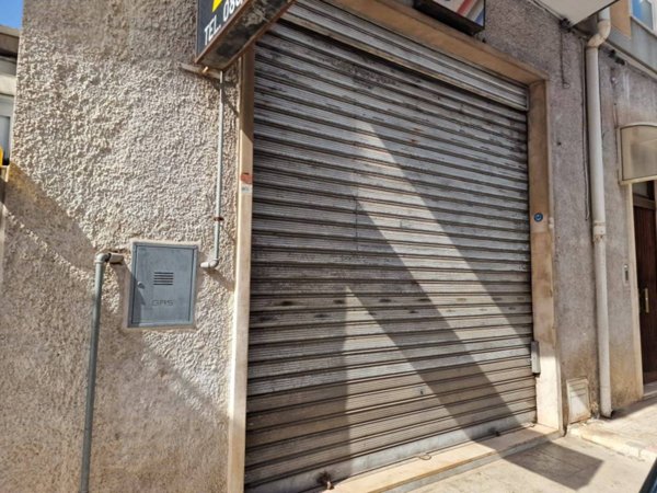 negozio in vendita a Conversano