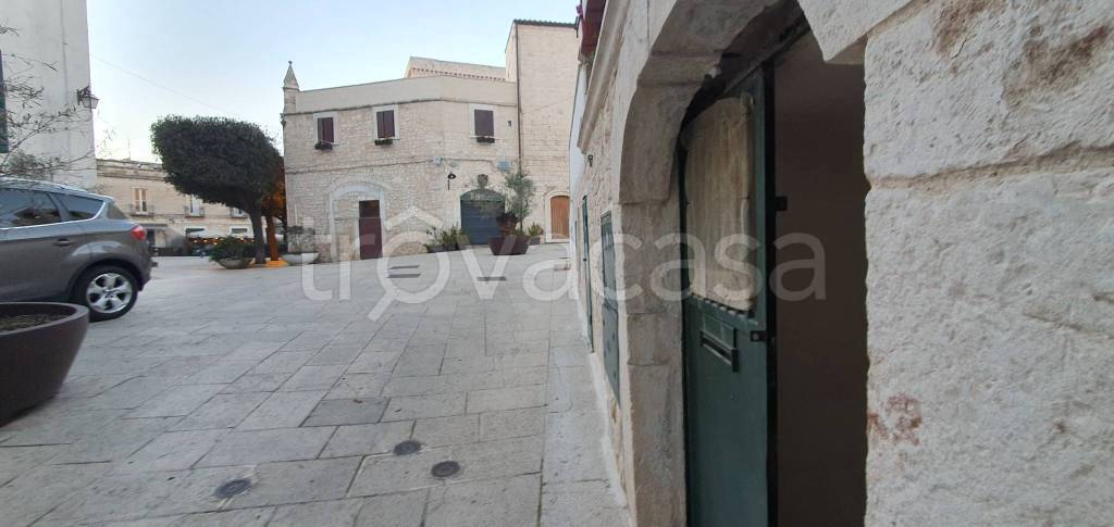 locale commerciale in vendita a Conversano