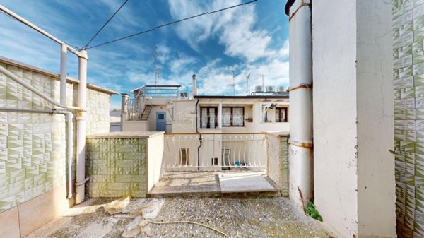 casa indipendente in vendita a Conversano
