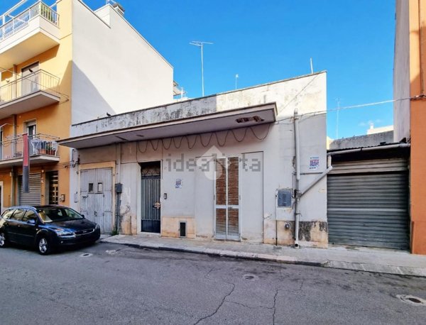 casa indipendente in vendita a Conversano