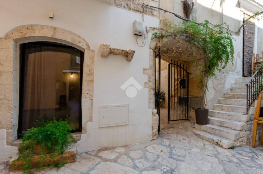 casa indipendente in vendita a Conversano