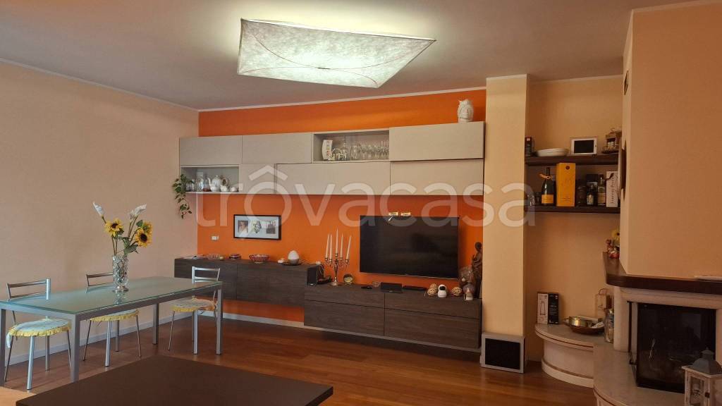 casa indipendente in vendita a Conversano