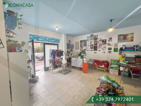 locale commerciale in vendita a Conversano