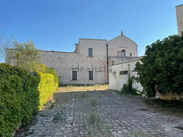 esavano in vendita a Conversano in zona Triggianello
