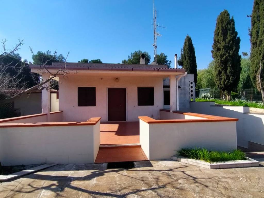 casa indipendente in vendita a Conversano