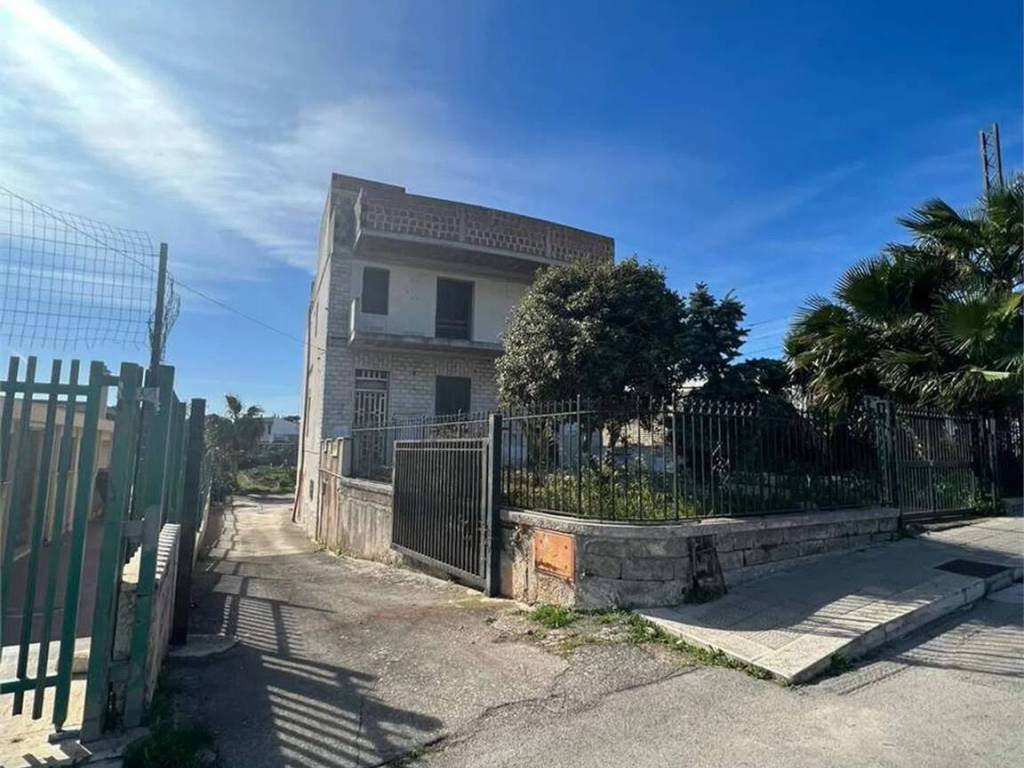 casa indipendente in vendita a Conversano