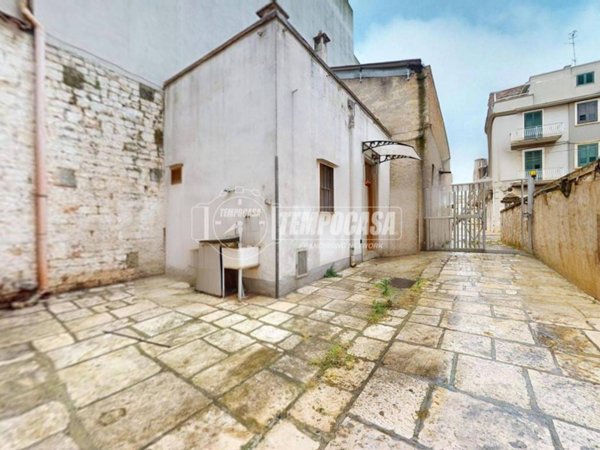 casa indipendente in vendita a Conversano