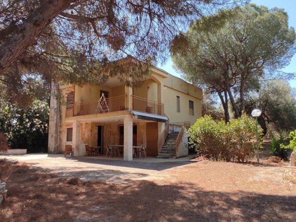 casa indipendente in vendita a Conversano