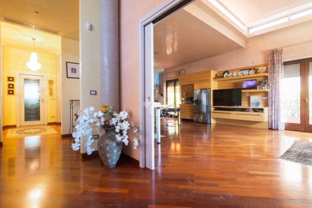 casa indipendente in vendita a Conversano