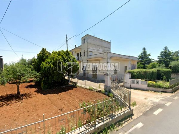 casa indipendente in vendita a Conversano