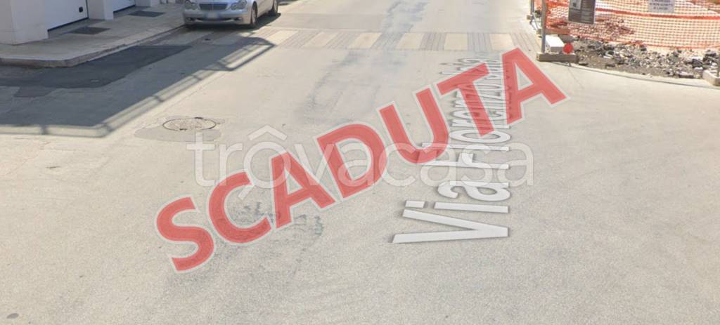 negozio in vendita a Conversano