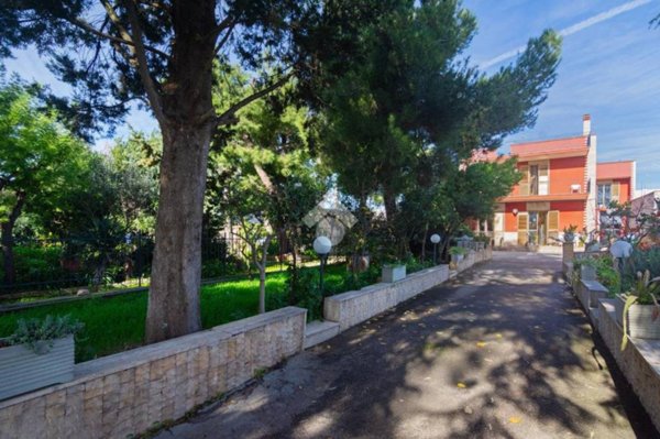 casa indipendente in vendita a Conversano