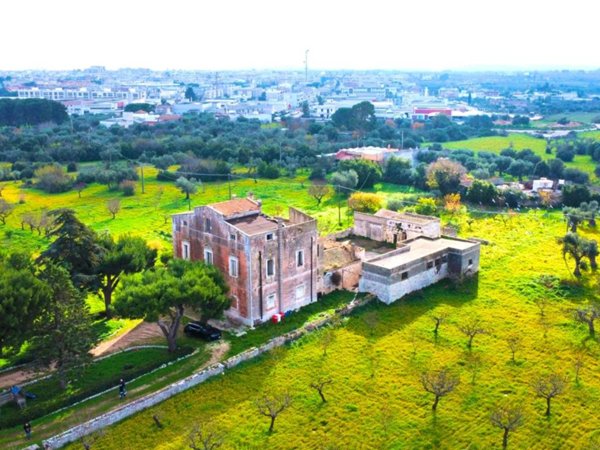 casa indipendente in vendita a Conversano
