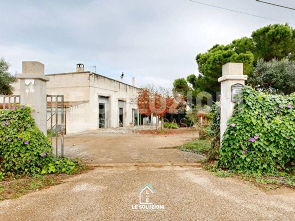 casa indipendente in vendita a Conversano