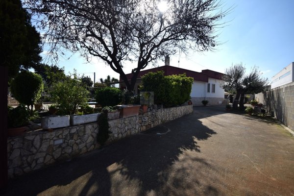 casa indipendente in vendita a Conversano