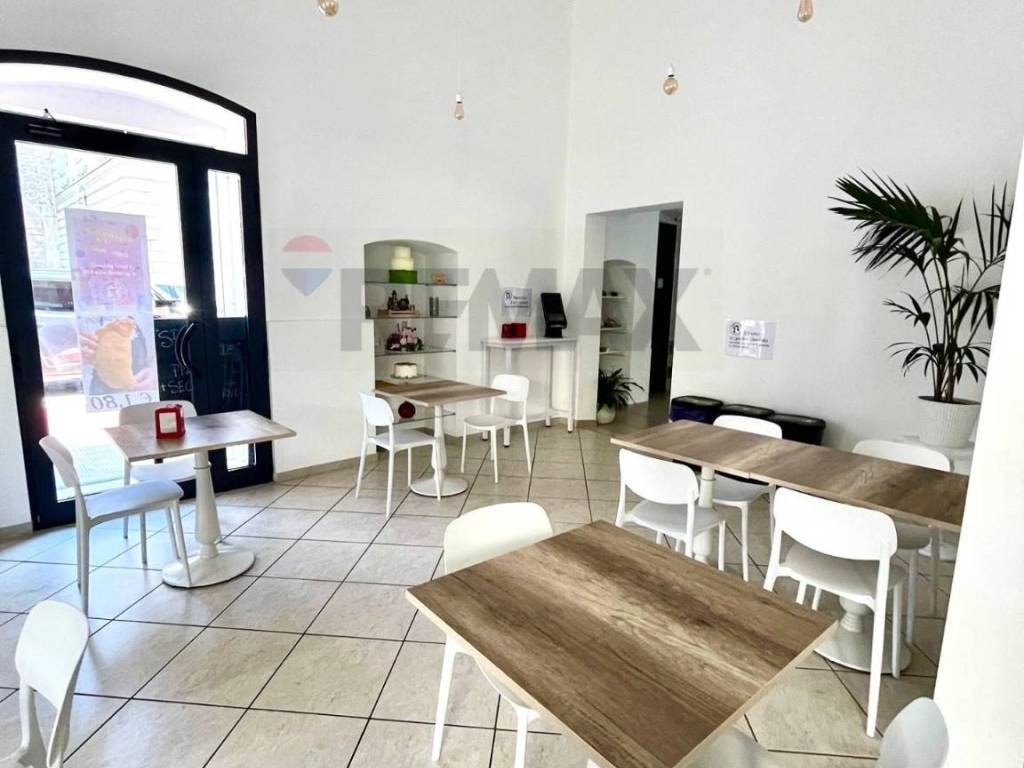 negozio in vendita a Conversano