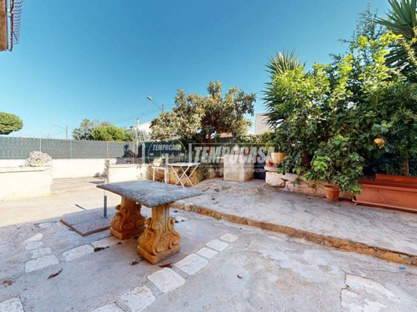 casa indipendente in vendita a Conversano