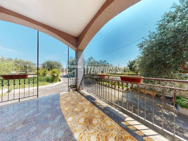 casa indipendente in vendita a Conversano