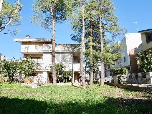 casa indipendente in vendita a Conversano