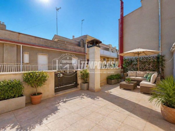 casa indipendente in vendita a Conversano
