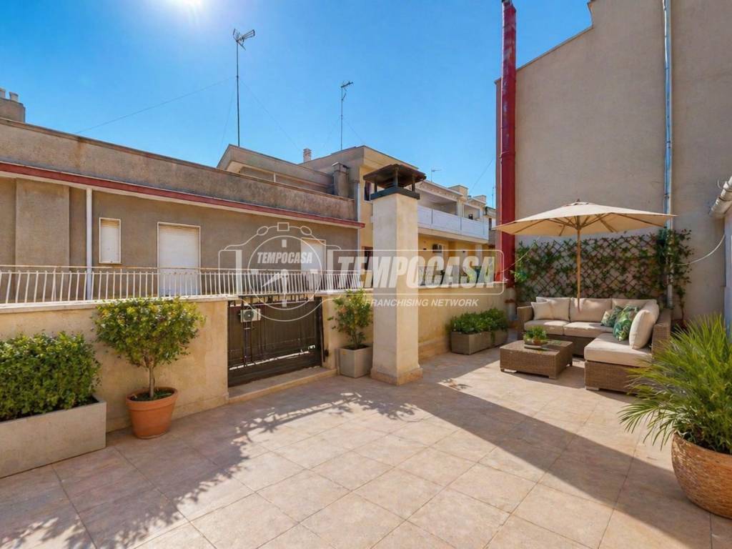 casa indipendente in vendita a Conversano