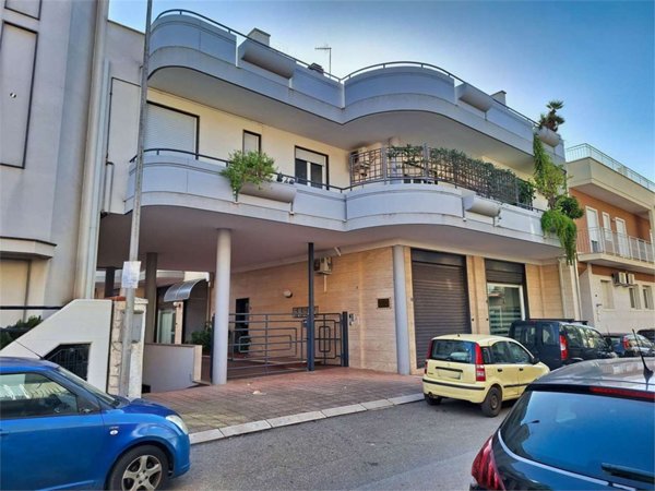 casa indipendente in vendita a Conversano in zona Triggianello