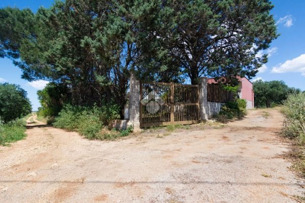 casa indipendente in vendita a Conversano