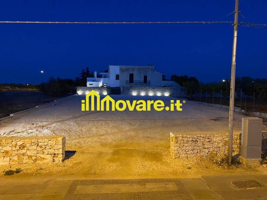 negozio in vendita a Conversano