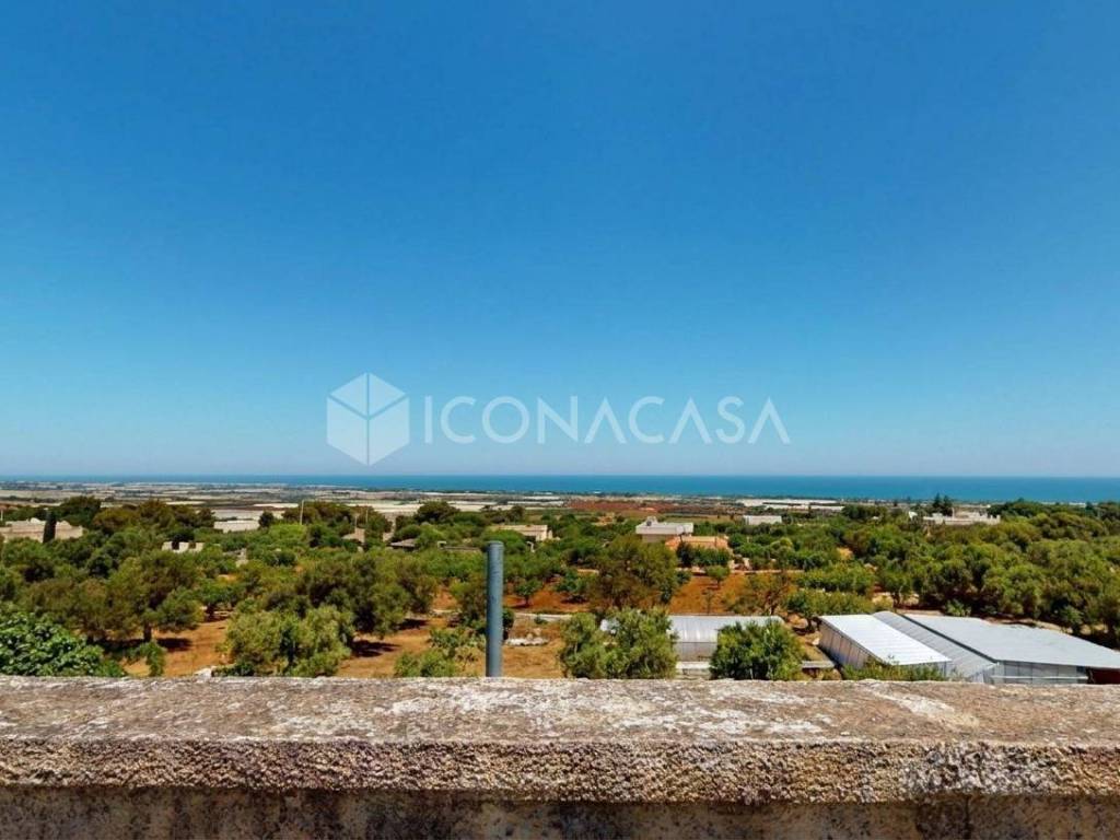 casa indipendente in vendita a Conversano