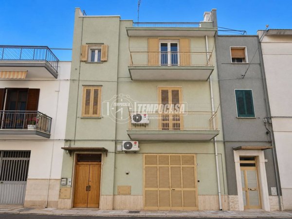 casa indipendente in vendita a Conversano