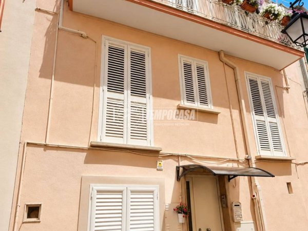 casa indipendente in vendita a Conversano