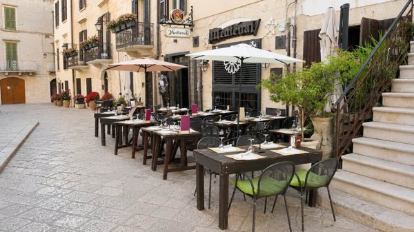 negozio in vendita a Conversano