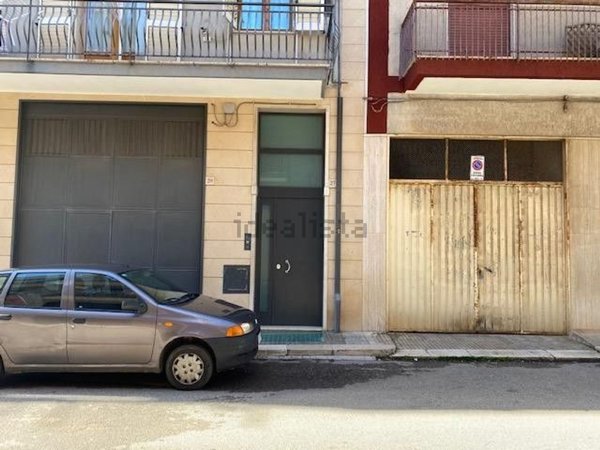 box auto in vendita a Conversano