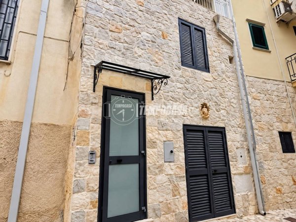 casa indipendente in vendita a Conversano