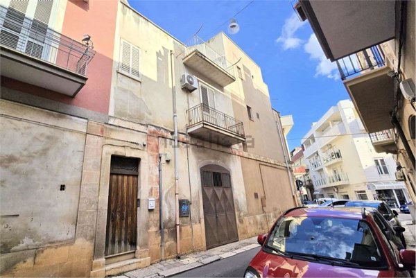 casa indipendente in vendita a Conversano